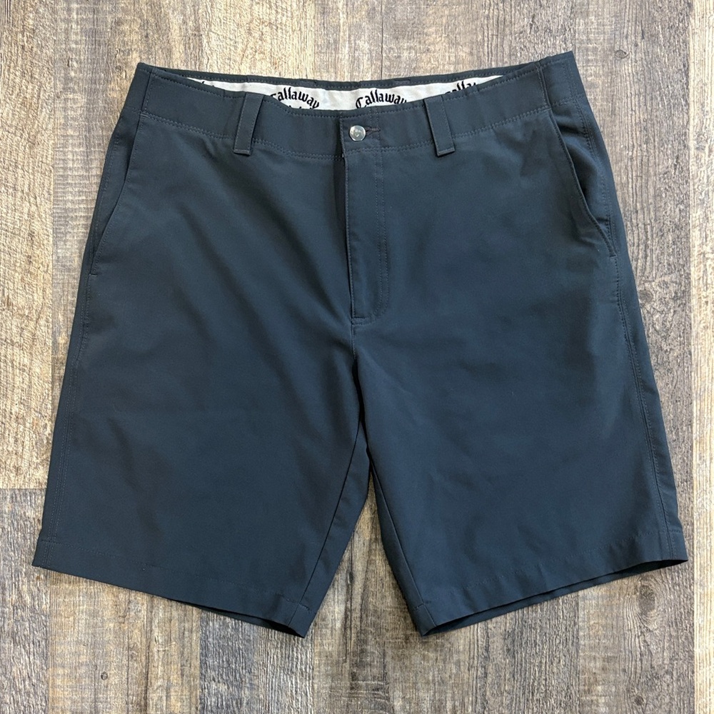 Callaway Men's Dark Gray Flat Front Golf Shorts Size 34